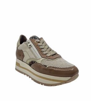 DLSport gloss duna sneaker...